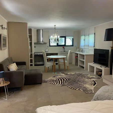Wave Rider Villa *